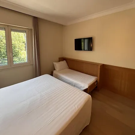 فندق Daniel & Ristorante Cocchi