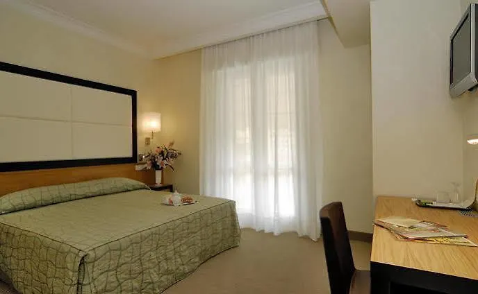 Daniel & Ristorante Cocchi Otel 3*